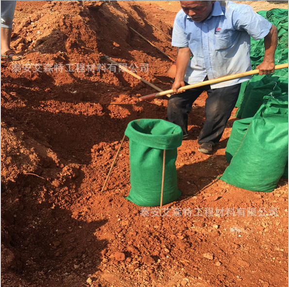 貴州遵義道路護(hù)坡生態(tài)袋整改項(xiàng)目